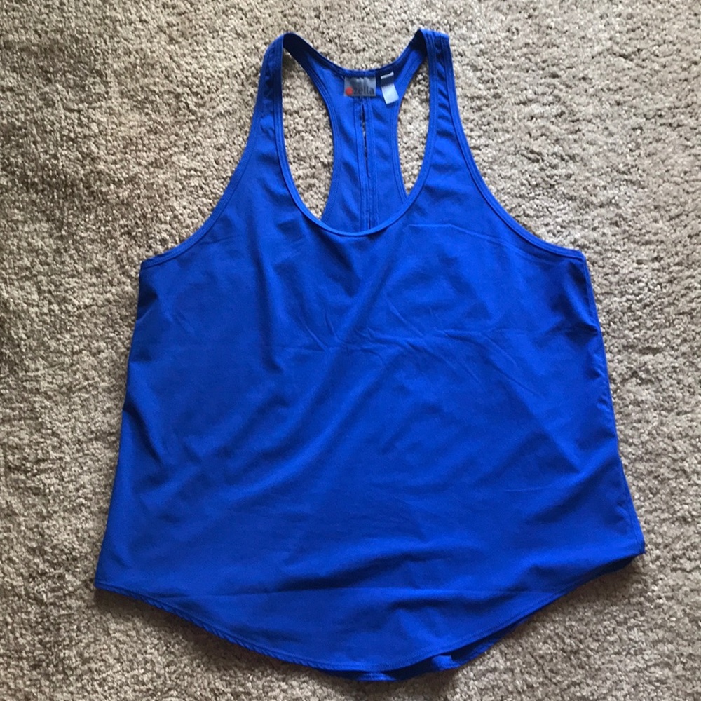 Zella tank